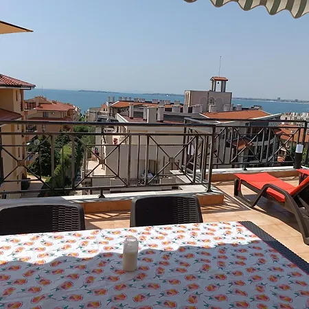 شقة Rooftop Sea View سفيتي فلاس